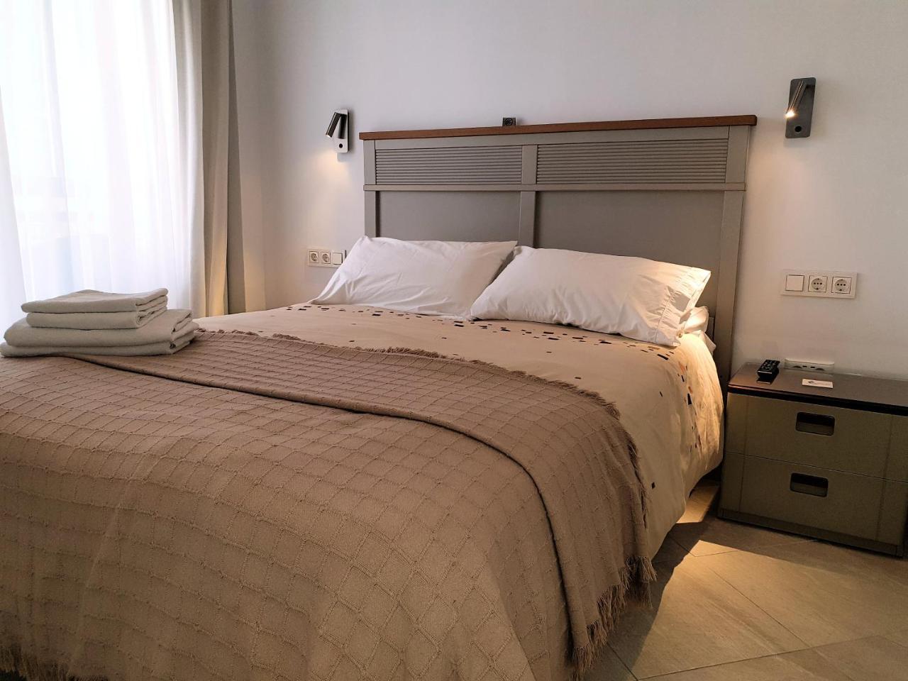 Skol Apartments 马尔韦利亚 外观 照片