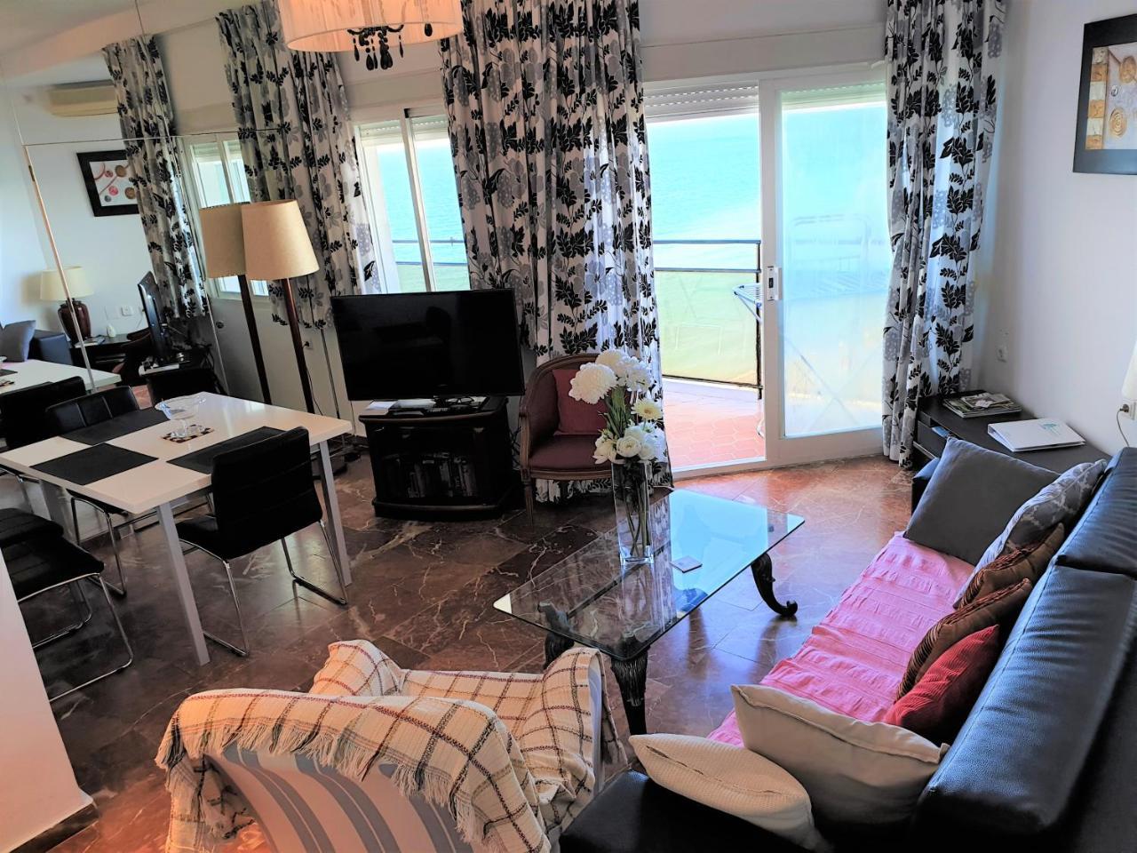 Skol Apartments 马尔韦利亚 外观 照片