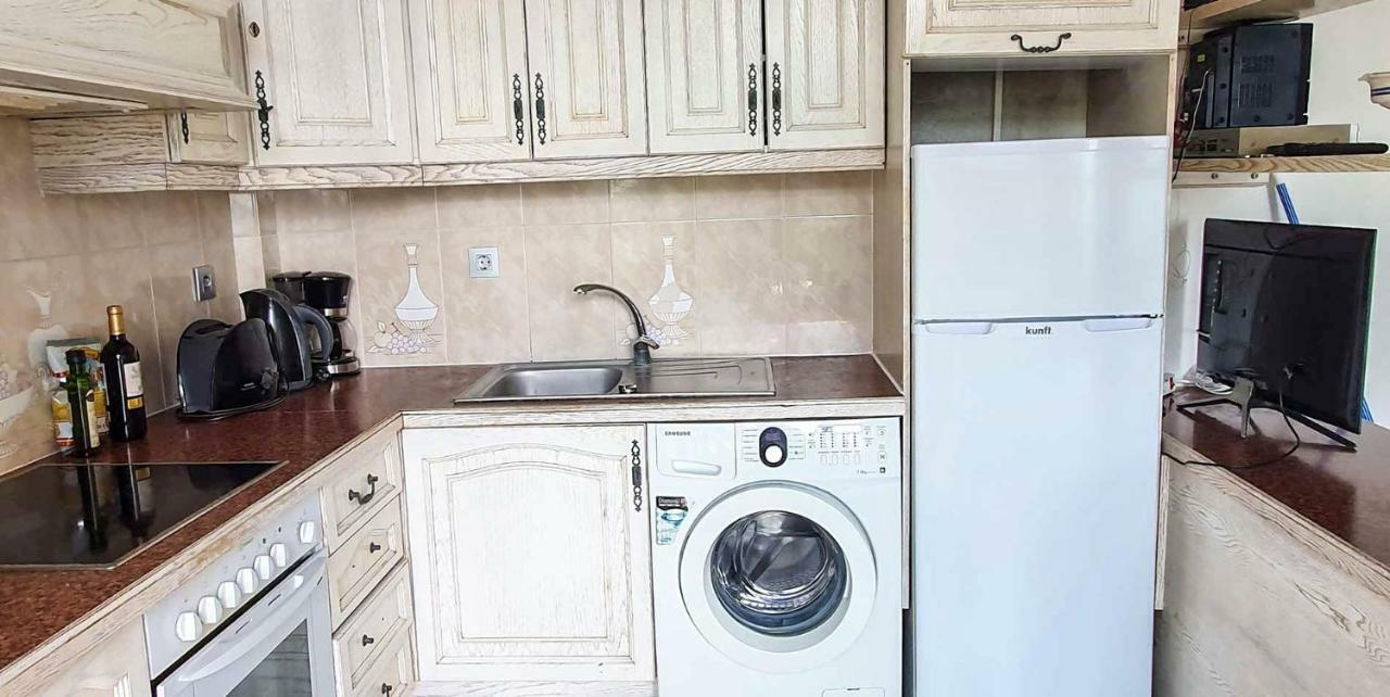 Skol Apartments 马尔韦利亚 外观 照片
